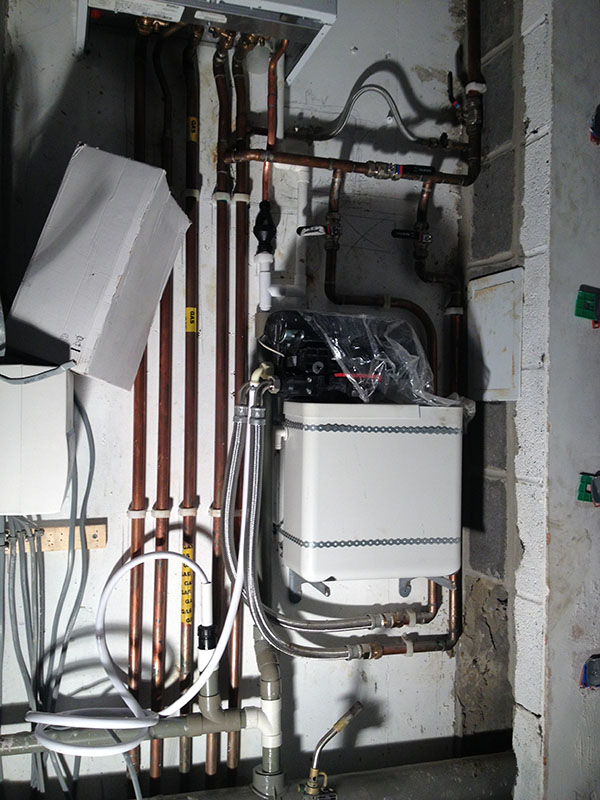 Plumbers in Greenford