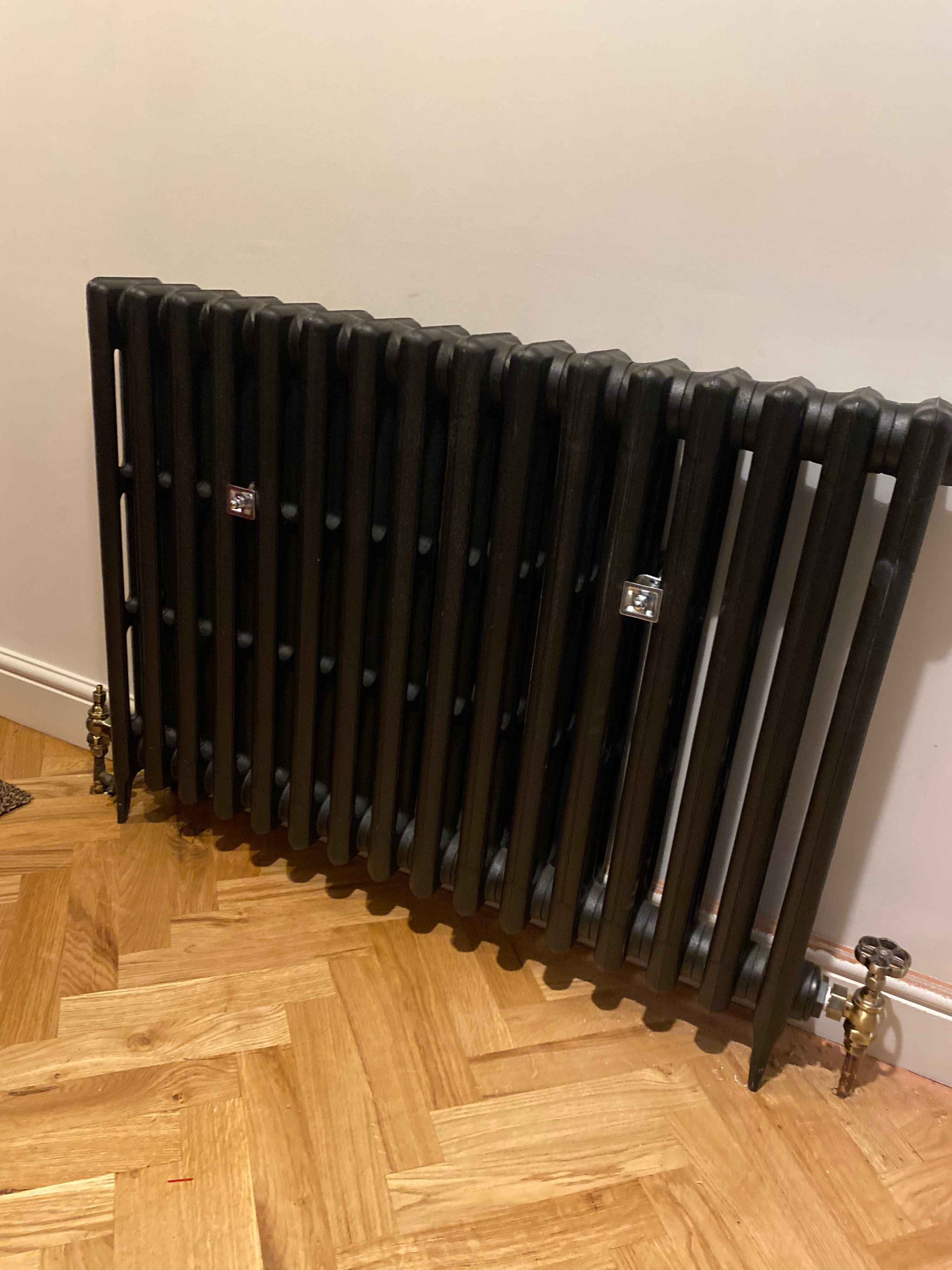 3476E8F0-4BF6-4453-9EE2-8EDF59BB5F5C-scaled